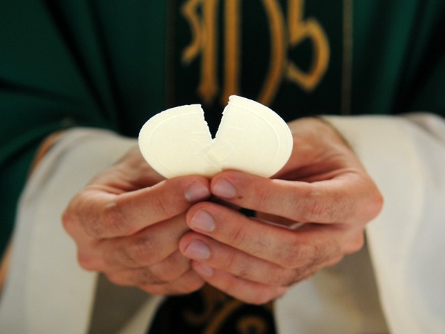 Eucharistic-Bread